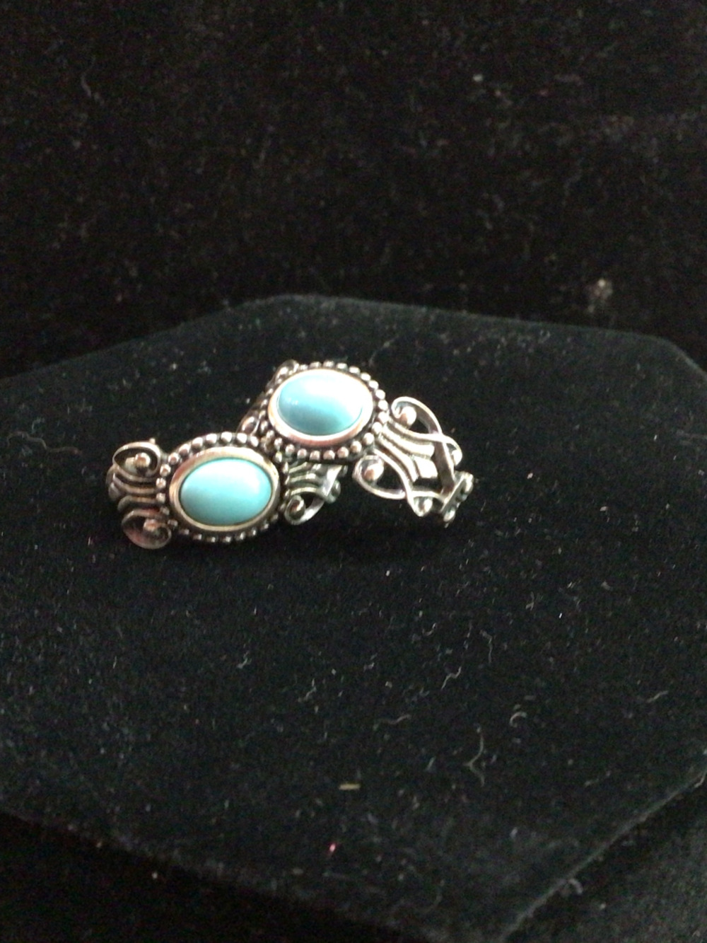 Vintage Avon NV 925 sterling silver ornate southwestern half hoop earrings